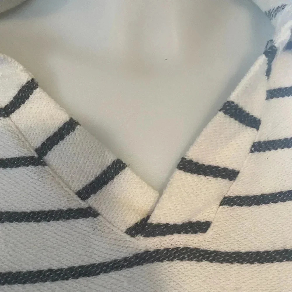 Paper Crane Anthropologie Women’s Pullover Hoodie Large Striped EUC! - Picture 5 of 5